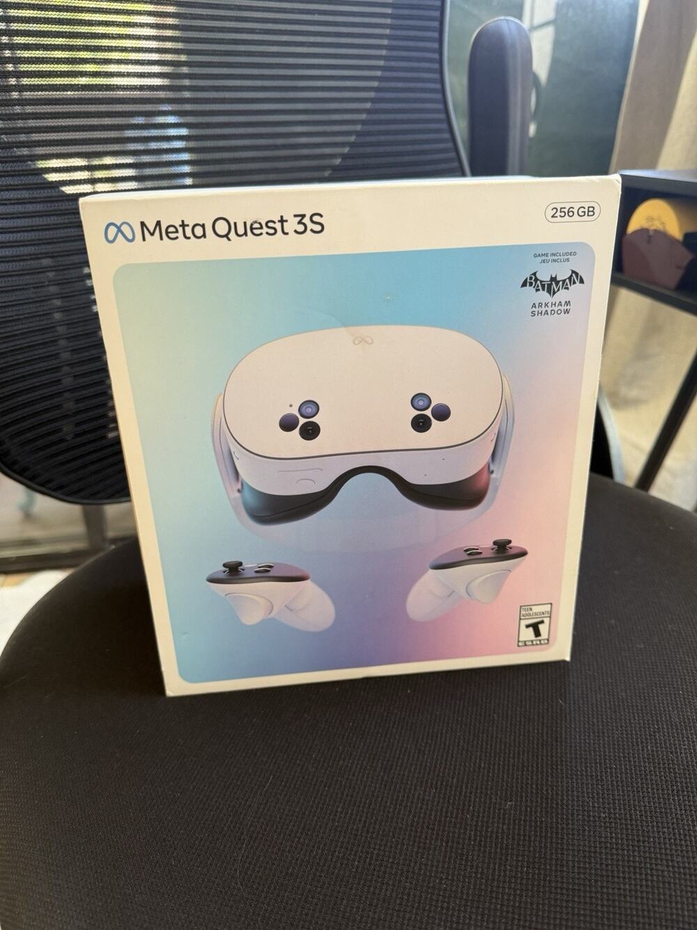 Meta Quest 3S 256GB Advanced All-in-One VR Headset with Batman: Arkham Shadow
